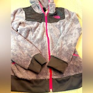 the North Face girls fleece jacket with hood.